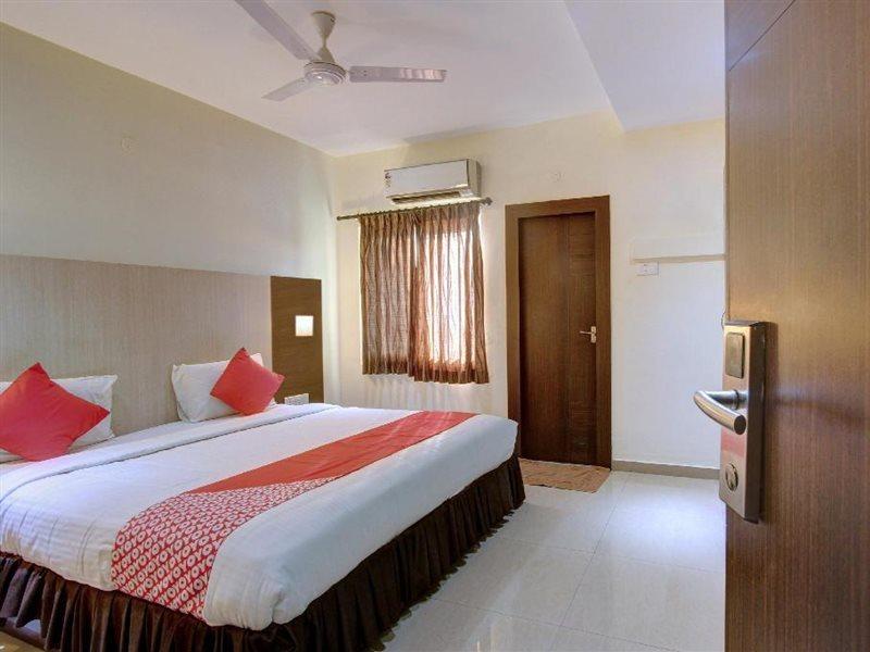 Hotel Tiruchendur Mani Iyer Palni Extérieur photo