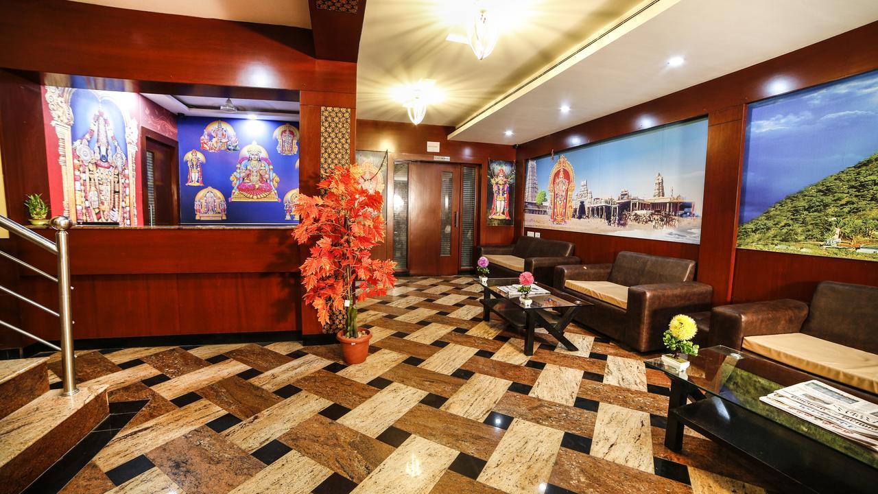 Hotel Tiruchendur Mani Iyer Palni Extérieur photo