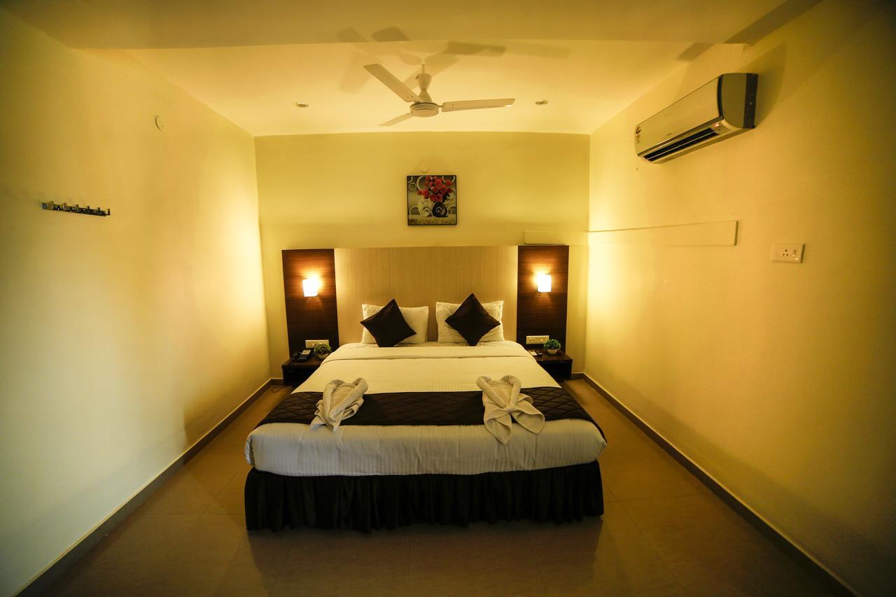 Hotel Tiruchendur Mani Iyer Palni Extérieur photo